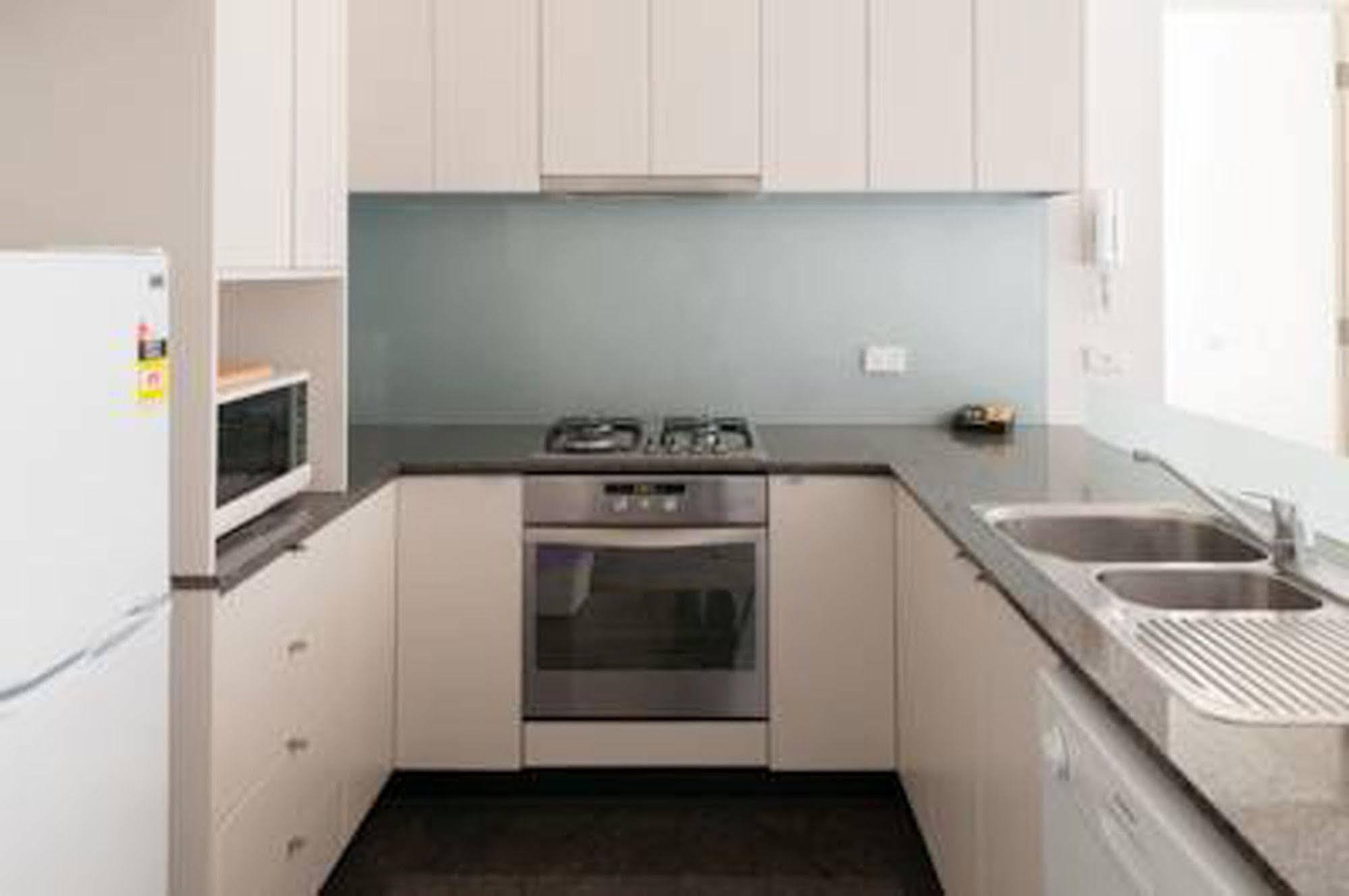 Inner Melbourne Serviced Apartments Exterior photo